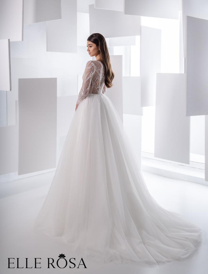 EL-323 | Wedding dress / photo 3