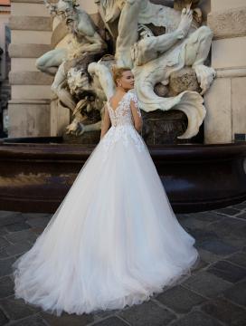 EL-237 | Wedding dress / photo 3