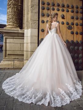 EL-206 | Wedding dress / photo 3