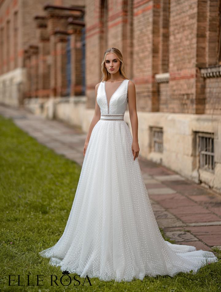 EL-381 | Wedding dress / photo 1