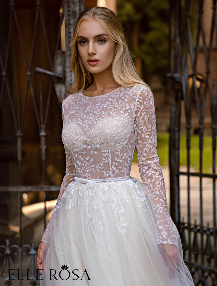 EL-382 | Wedding dress / photo 2