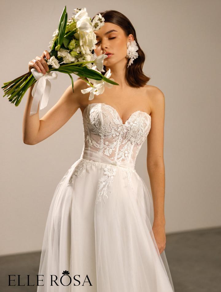 EL-441 | Wedding dress / photo 3
