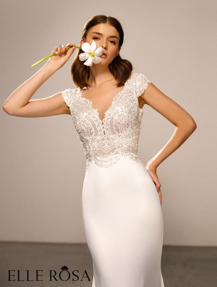 EL-443 | Wedding dress / photo 2