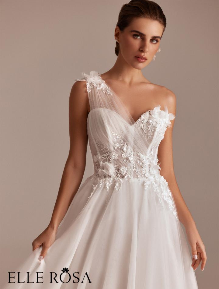 EL-477 | Wedding dress / photo 2