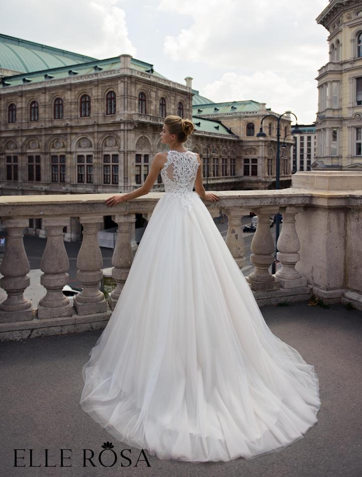EL-221 | Wedding dress / photo 1