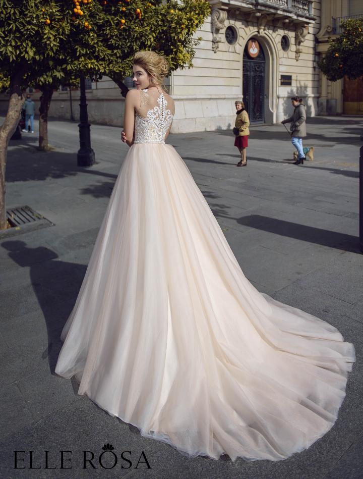 EL-217 | Wedding dress / photo 1