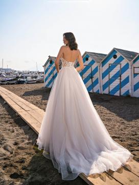 EL-275 | Wedding dress / photo 3
